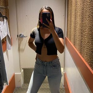 Garage mom jeans (with bum rip)
